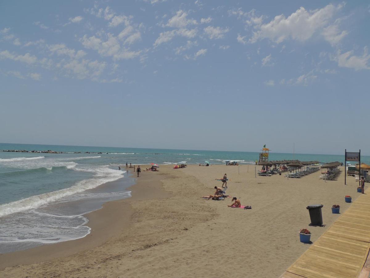 Appartement Las Gaviotas Beach - Playa - Sea Front - Frente Al Mar à Benalmádena Extérieur photo